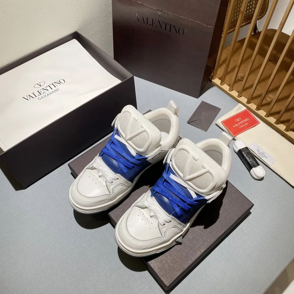 Valentino’s latest hot-selling sneakers