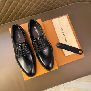 Louis Vuitton business style leather shoes