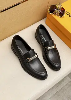 Louis Vuitton casual leather shoes