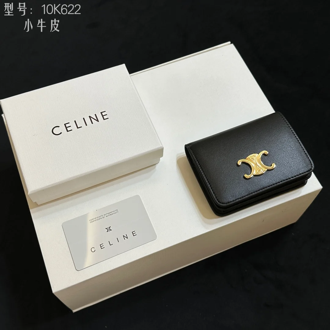 Celine Triomphe