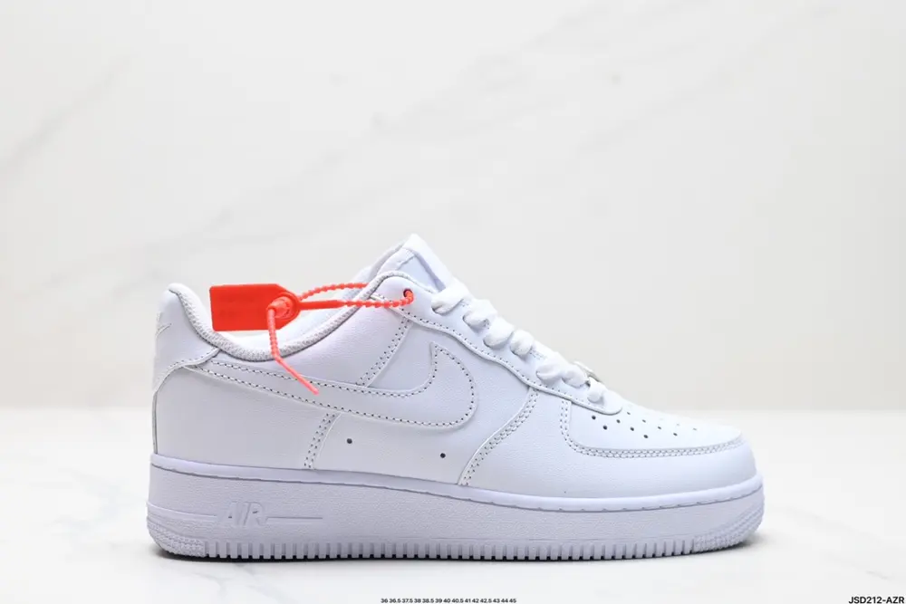 NIKE AIR FORCE 1’07 Sneakers CW2288-111