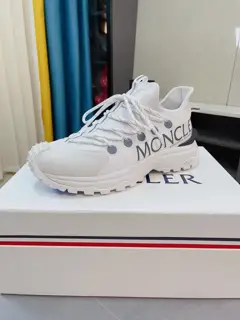 Moncler sports shoes Material: custom calfskin mesh breathable lining leather insole