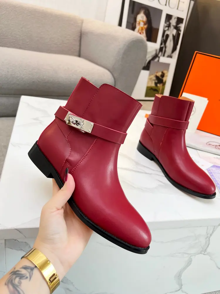 Hermès classic buckle flat boots