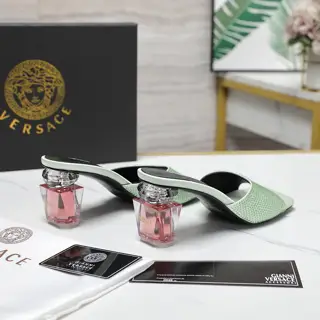 Versace Milan Fashion Show transparent perfume crystal thick heel new perfume heel