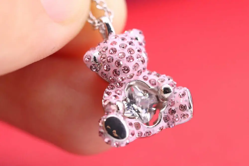 Swarovski Heart-beating Pink Diamond Teddy Bear Clavicle Necklace