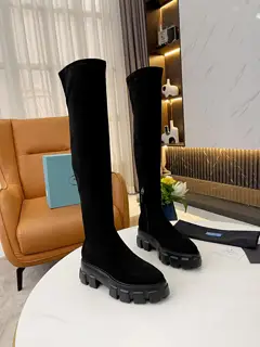 Women’s shoes