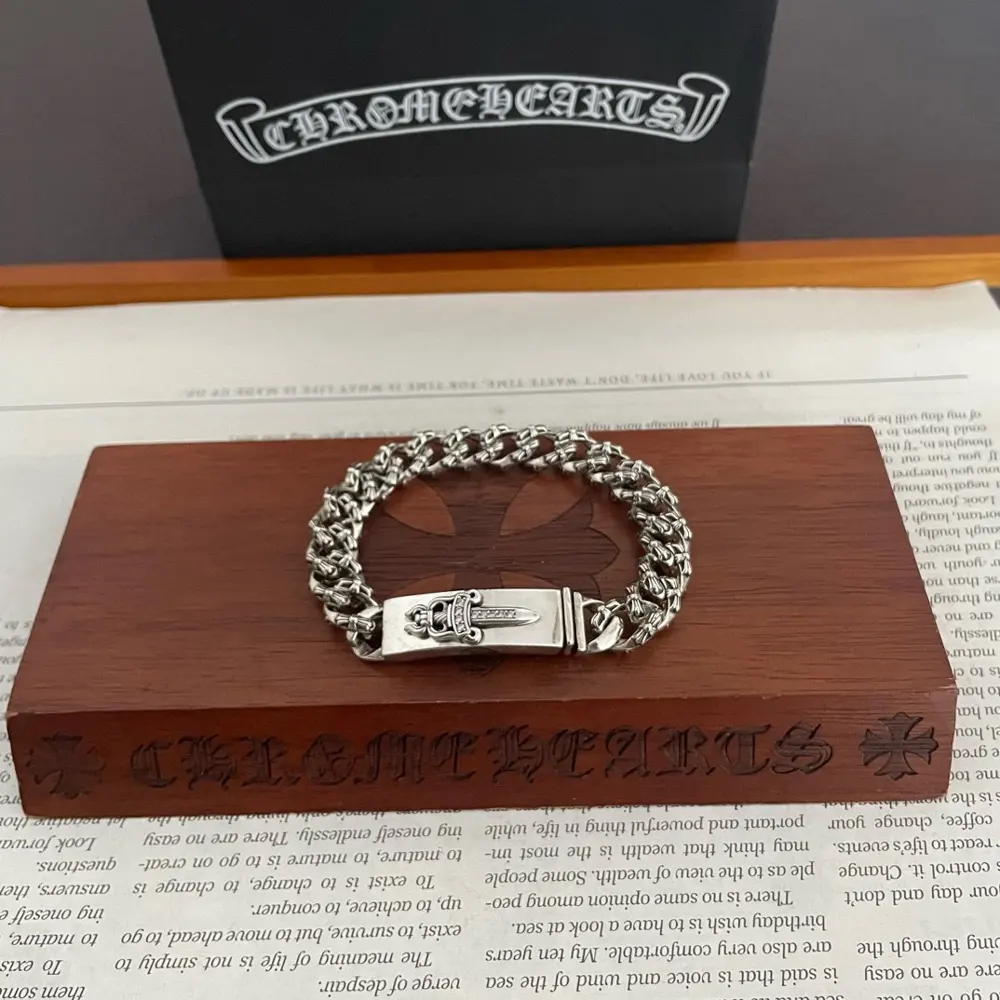 Chrome Hearts Classic Vintage Sword Diamond Duck Tongue Bracelet