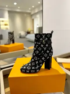 Louis Vuitton show style 6-inch ankle boots