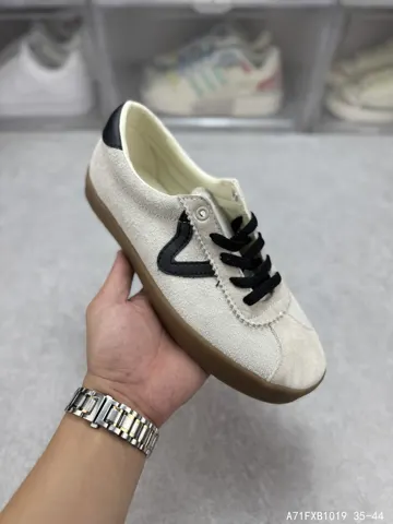 Vans full suede classic retro low-top skateboard VN0A4BU6BKA