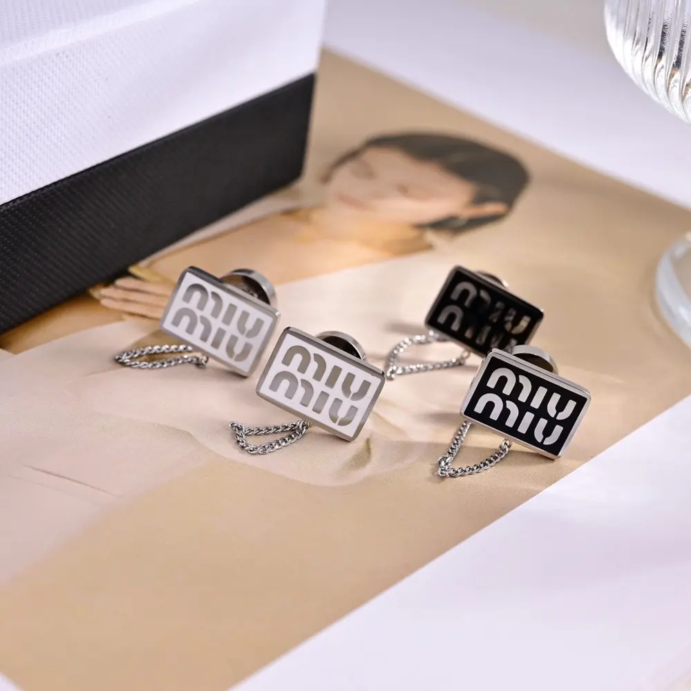 miumiu letter earrings