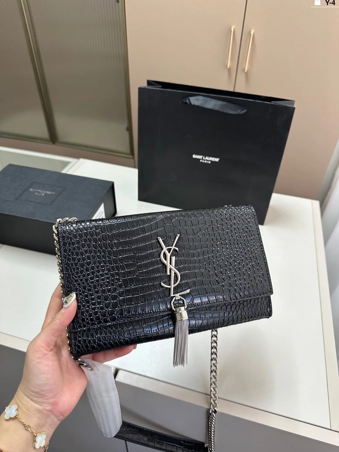 Yves Saint Laurent Bag