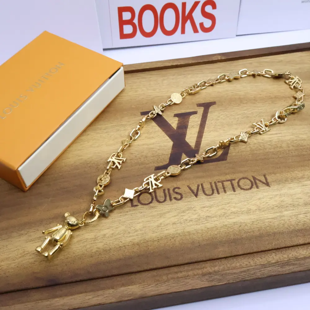 Louis Vuitton LV gold necklace new model