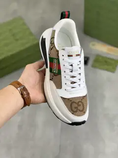 Gucci classic casual fashion men’s shoes Hot item Simple and elegant style