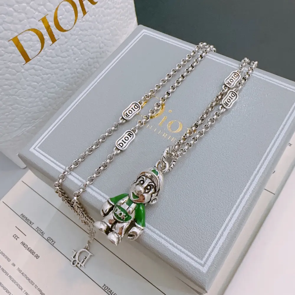 Dior vintage necklace for couples