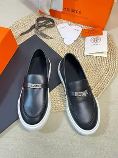 Hermès Kelly buckle casual loafer slip-on shoes are now available