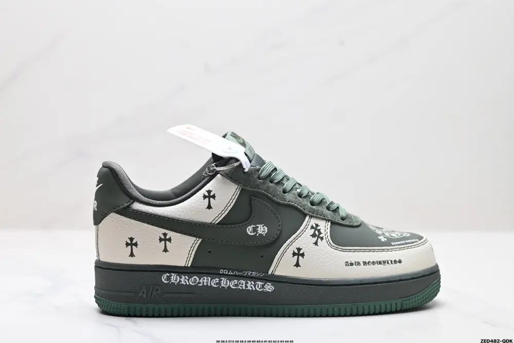 NIKE AIR FORCE 1’07 Sneakers KK1988-029