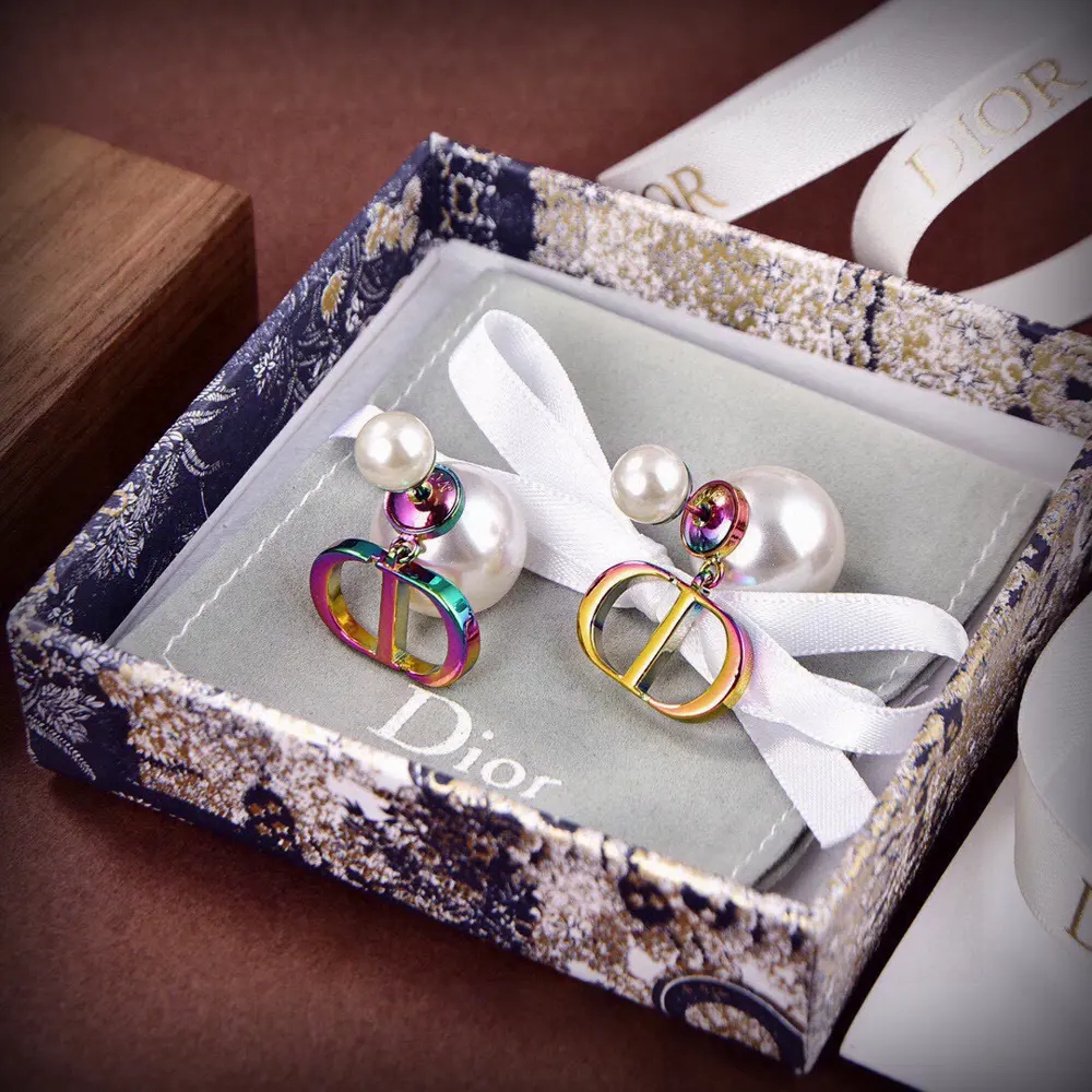 Dior new Dior CD letter pearl earrings