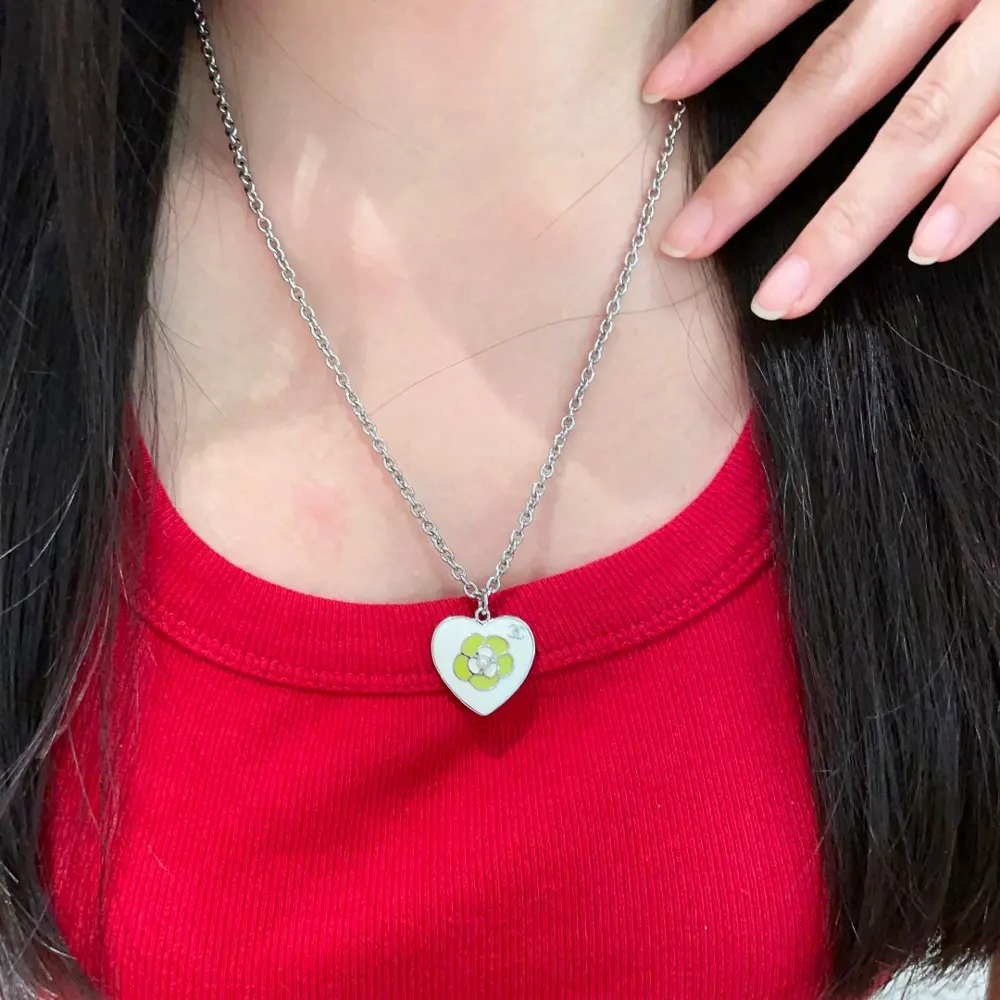 Chanel vintage necklace