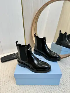 Prada top version Boots