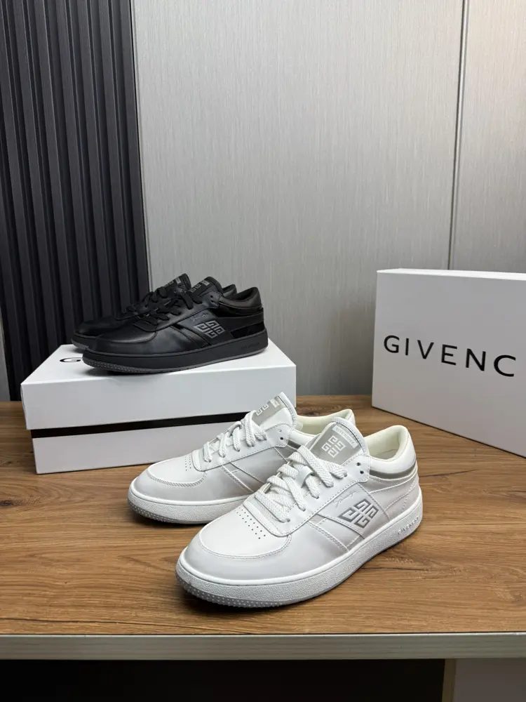 Givenchy casual sneakers hot sale