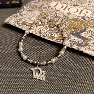 Dior letter natural boutique pearl bracelet 9 2 5 sterling silver