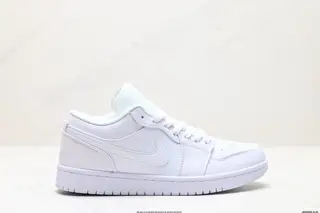 Nike Air Jordan 1 Low Sneakers 553558-111