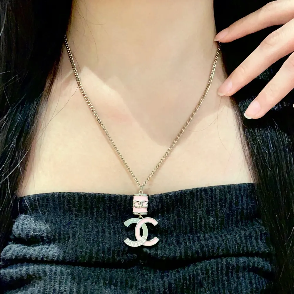 Chanel vintage necklace