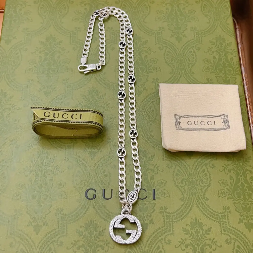 The latest Gucci necklace with a higher grade chain