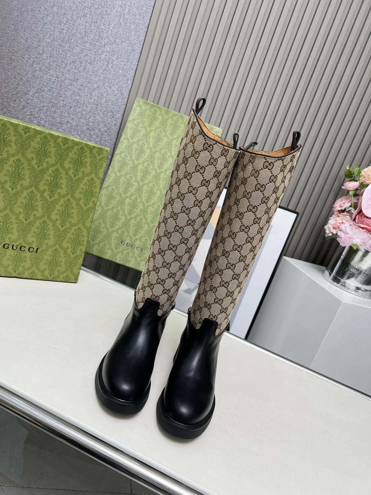 Gucci new high boots