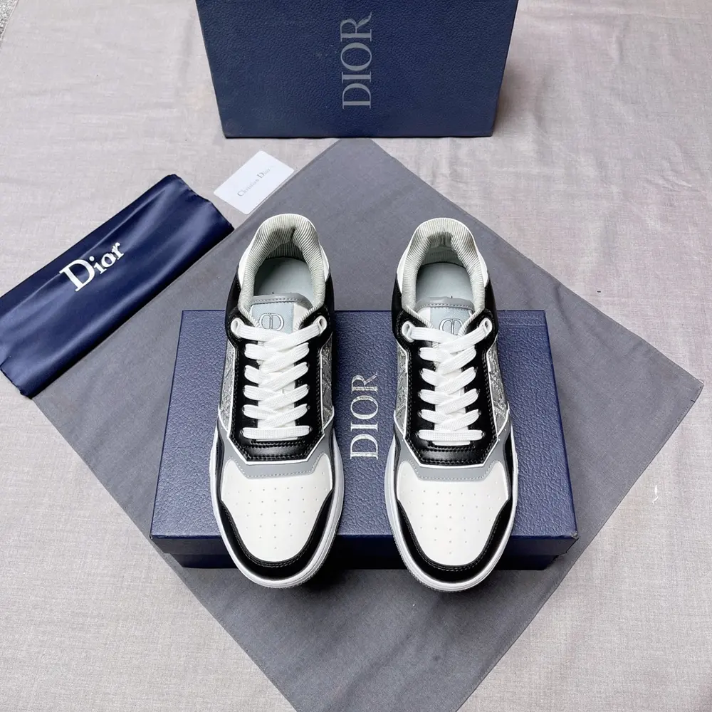 Dior New Products in the Gang Series [Continue Dior’s classic style