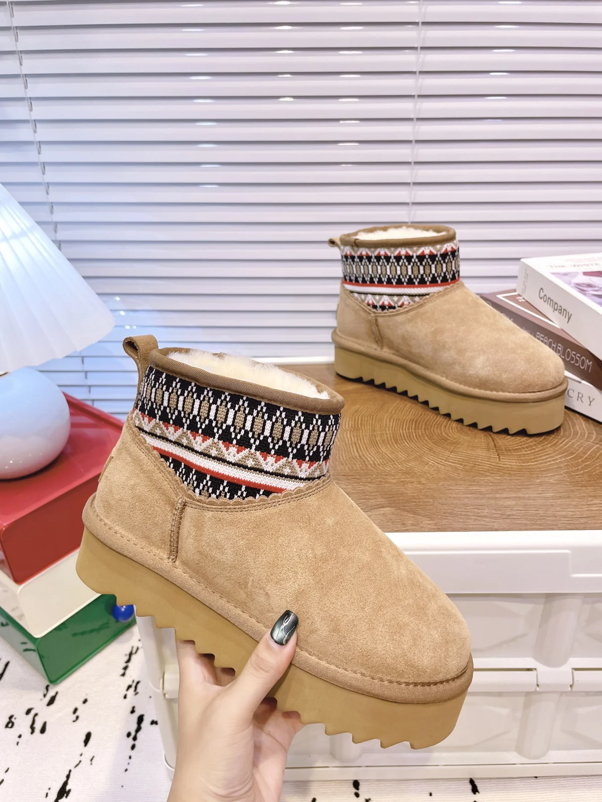 UGG thick sole slip-on women’s lazy snow boots