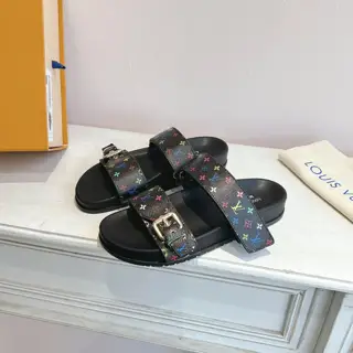 Louis Vuitton Boat Tow Series