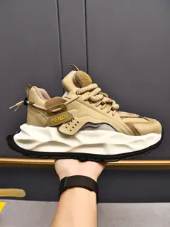 Fendi casual sneakers