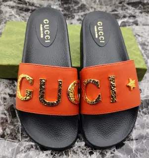 Gucci slippers