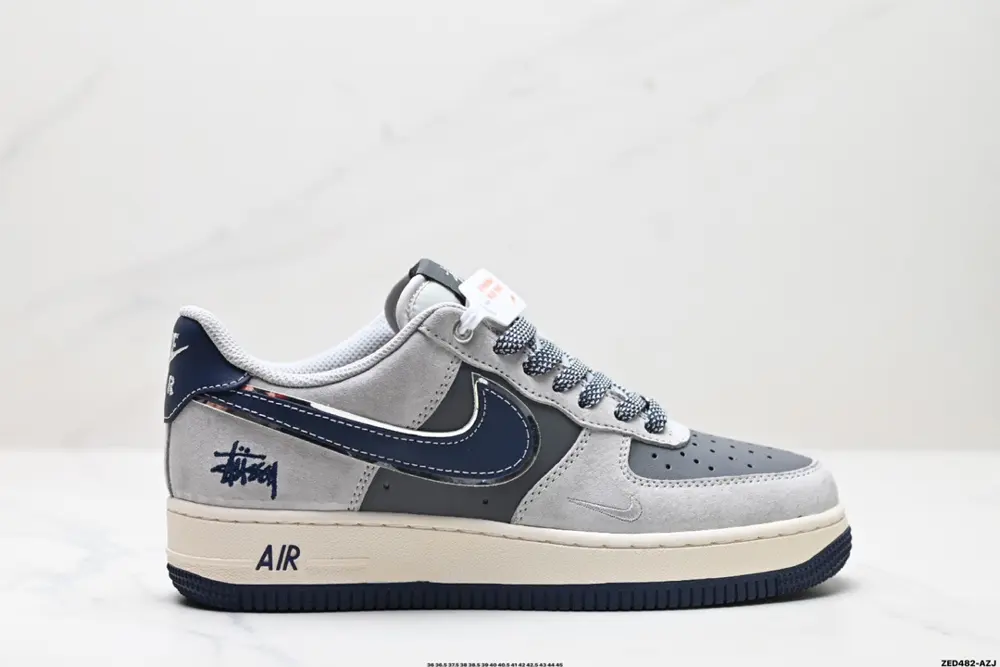 NIKE AIR FORCE 1’07 LV8 Sneakers SJ6698-005