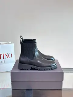 Valentino new men’s short boots