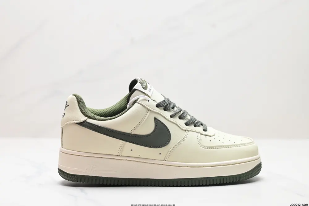 Nike AIR FORCE 1’07 low-top versatile casual sports sneakers. Soft and elastic cushioning RD6698-122
