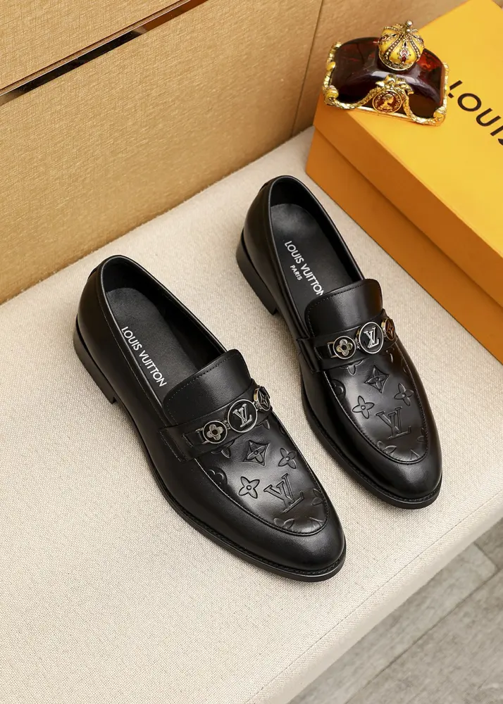 Louis Vuitton casual leather shoes