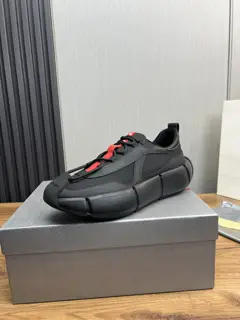 Prada men’s shoes are popular
