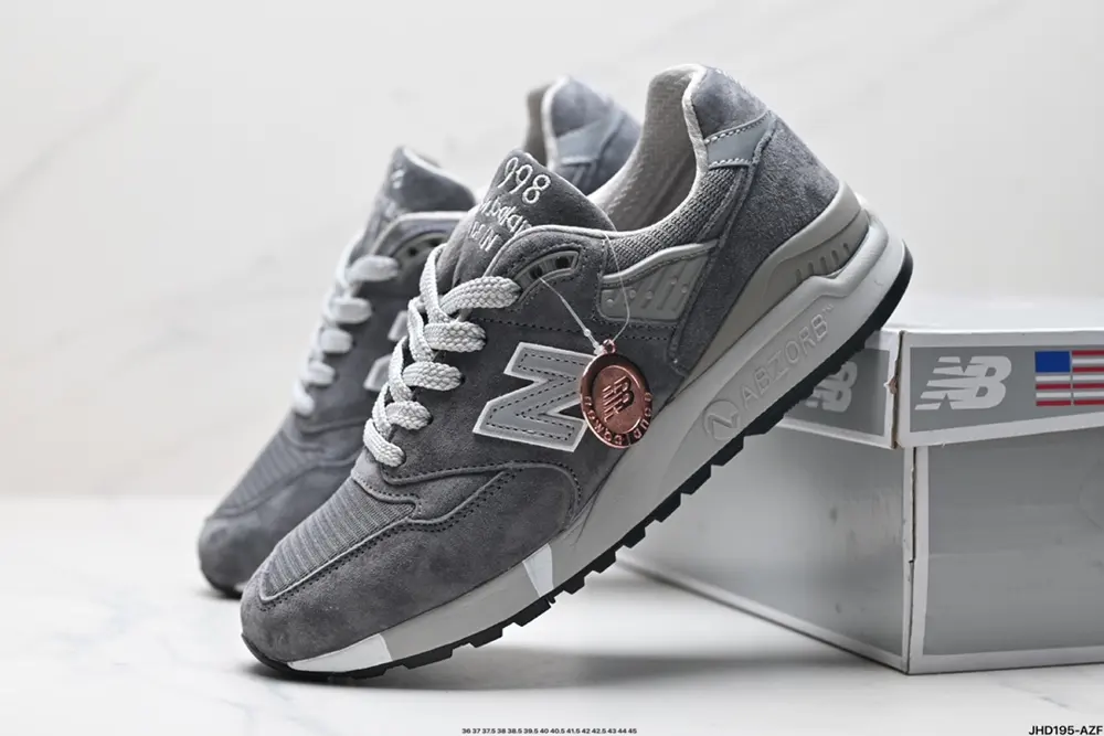 New Balance Corporate Grade New Balance/New Balance Classic Limited Edition 3M Reflective M998CH