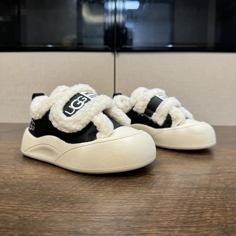 UGG children’s sports casual shoes