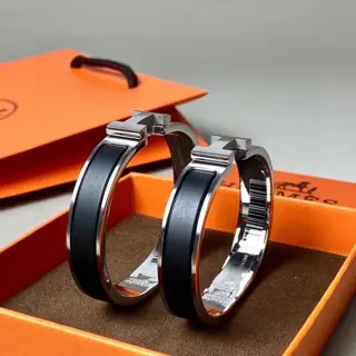 Hermes So Black Warrior Silver Edge Frosted Brushed Bracelet Sizes 17