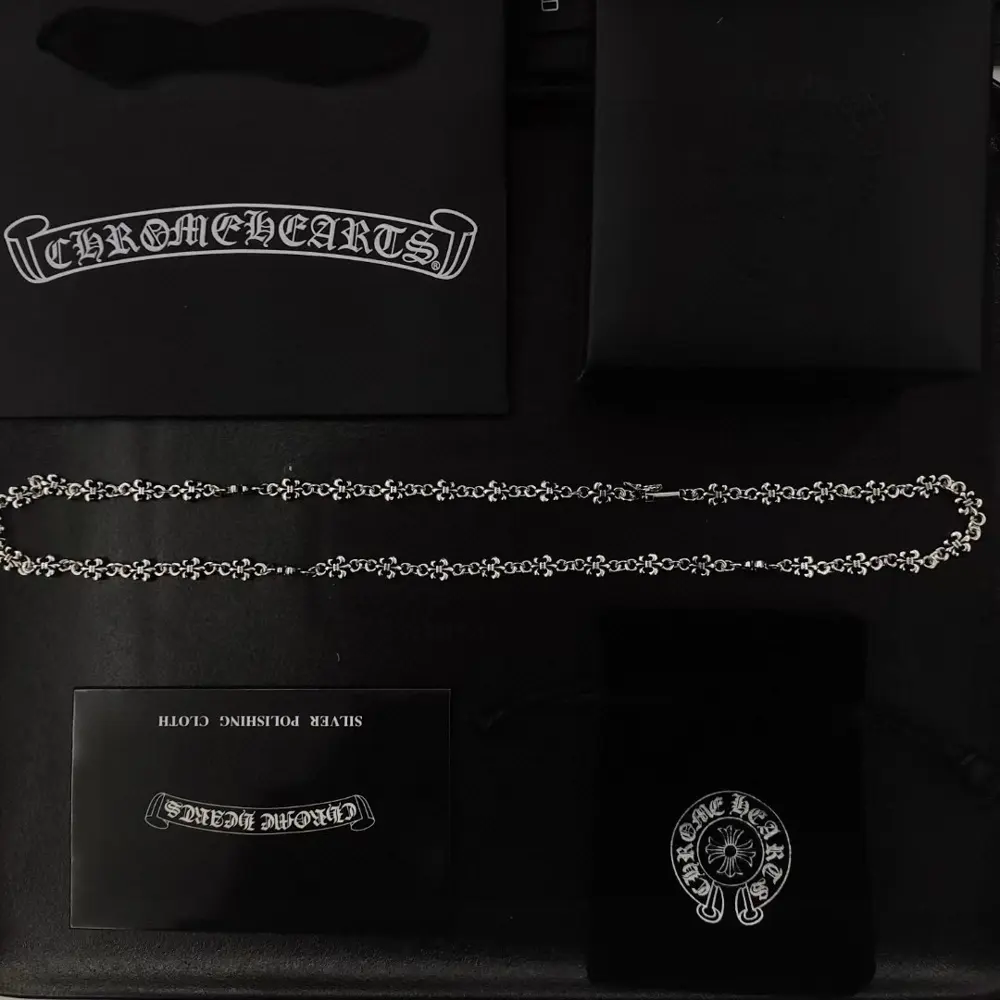 Chrome Hearts classic scout flower necklace