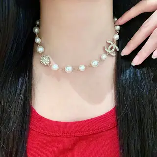 Chanel vintage necklace