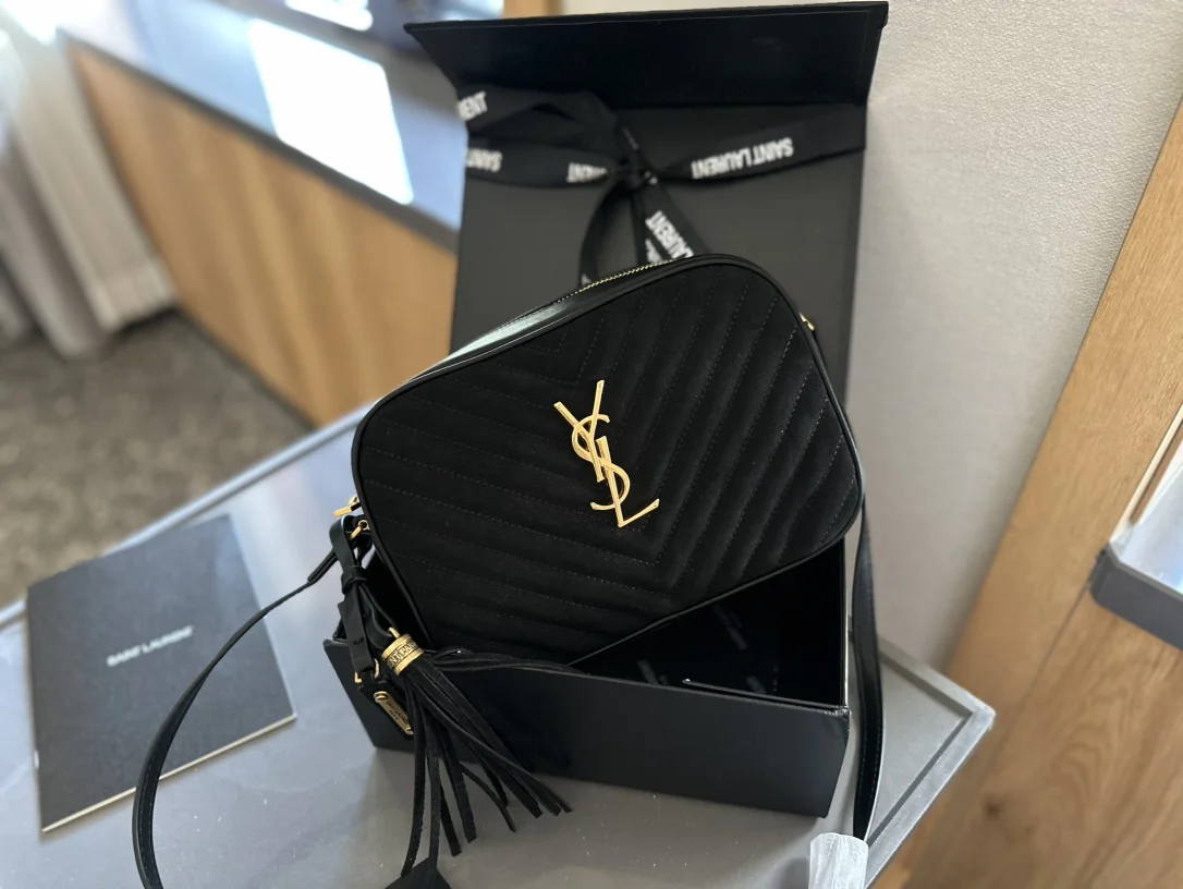 Yves Saint Laurent Loulou