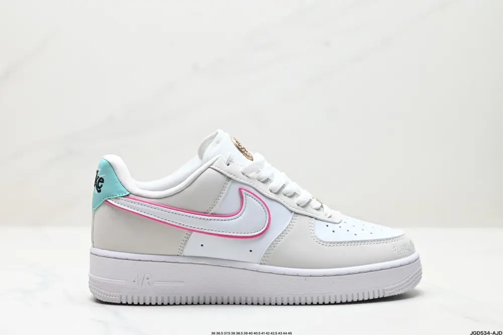 NIKE AlR FORCE 1‘07 Sneakers FJ4146-104