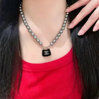 Chanel vintage necklace