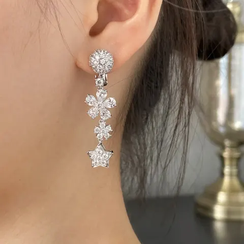 Van Cleef & Arpels white diamond floral earrings