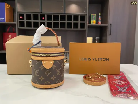 Louis Vuitton Card Holder