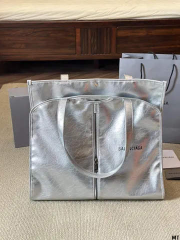 Balenciaga Tote